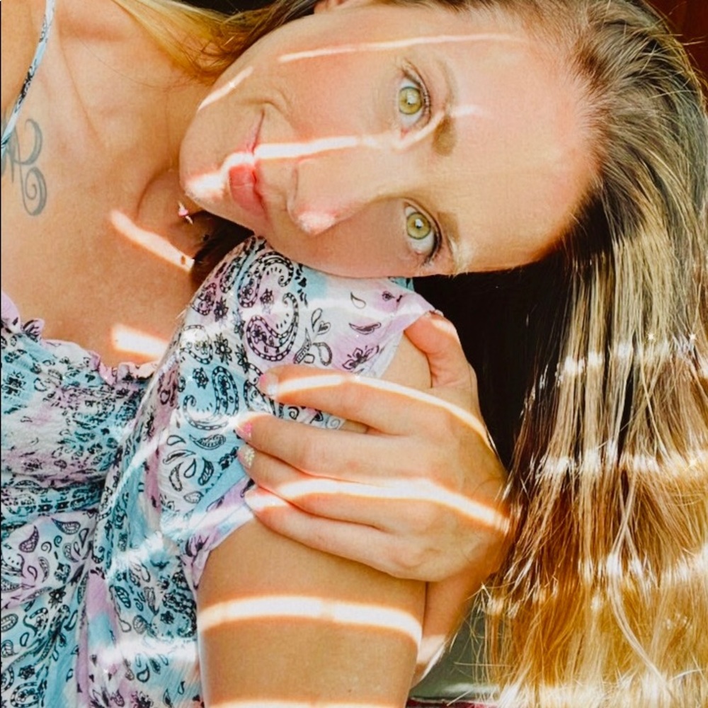 Meet your Posher, Megan